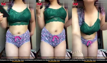 Tango, Türbanlı Öğretmenin Yayını Cazibeli Kadın