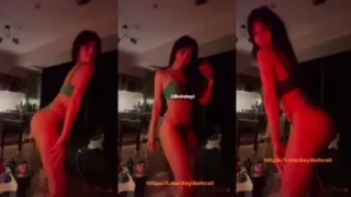 Melek Özçağan instagram abonelik ifşa videoları part 4