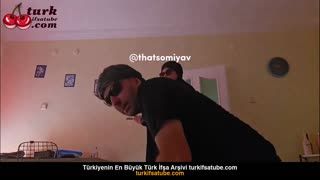 Türbanlı Bayan Porno Sahibi Devin’e Ayaklarını Yalattı